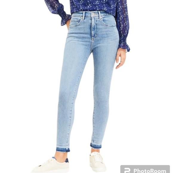 Ann Taylor High Rise Skinny Jeans with Raw hem | Size 8 - Picture 1 of 11